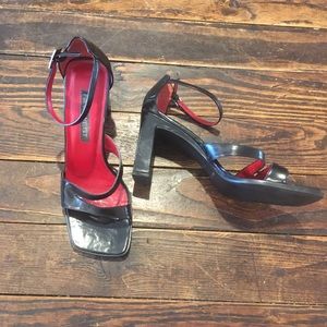Vintage Nine West Black Strappy Heels (90s)